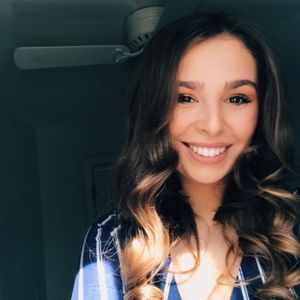 Meet your Posher, Savannah